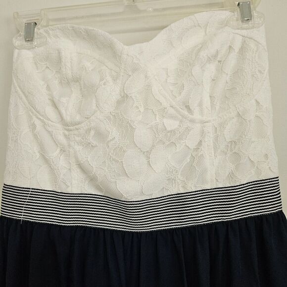 Gianni Bini Womens Medium Strapless Blue Maxi Dress With White Lace Bodice NWT - Picture 2 of 12